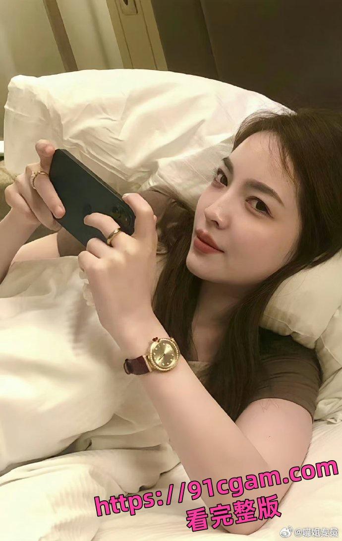 网传台球裁判王钟瑶婚内出轨 婚礼现场播放与姐夫苟合-6