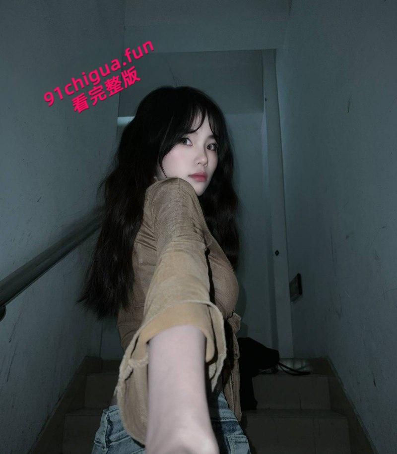 甘肃天水极品舞蹈生【王子婷】遭变态金主包养后疯狂开发，粗屌肛交爽到妹子淫叫连连！-2