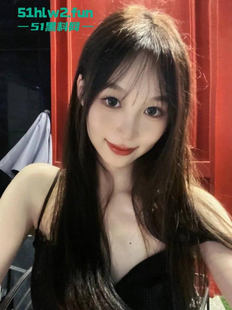 果然颜值越高的女人活越好，这手 口 脚 没经历过几十个男人怎么会这么熟练，这么吸引人呢！-4