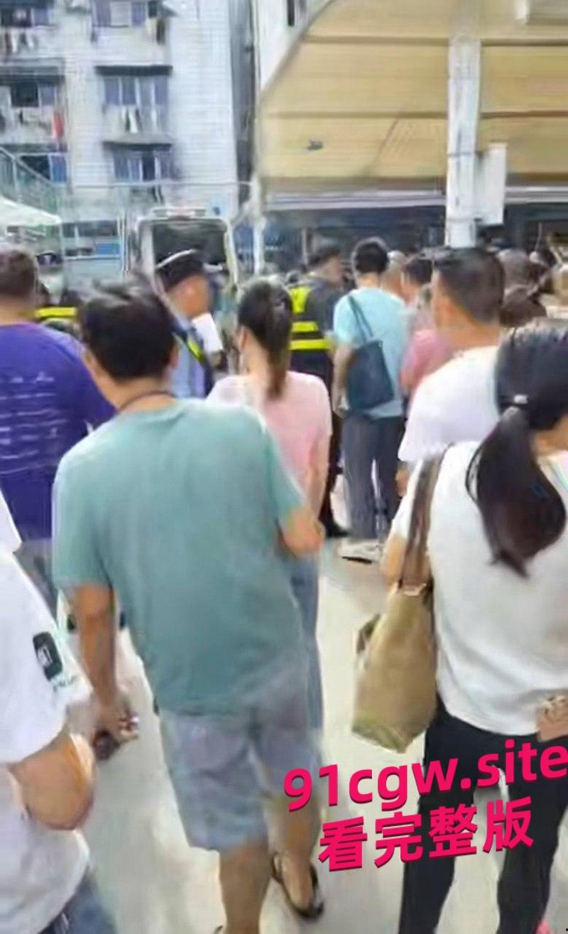 广州鹭江球场5.26踩踏事件曝光！-6