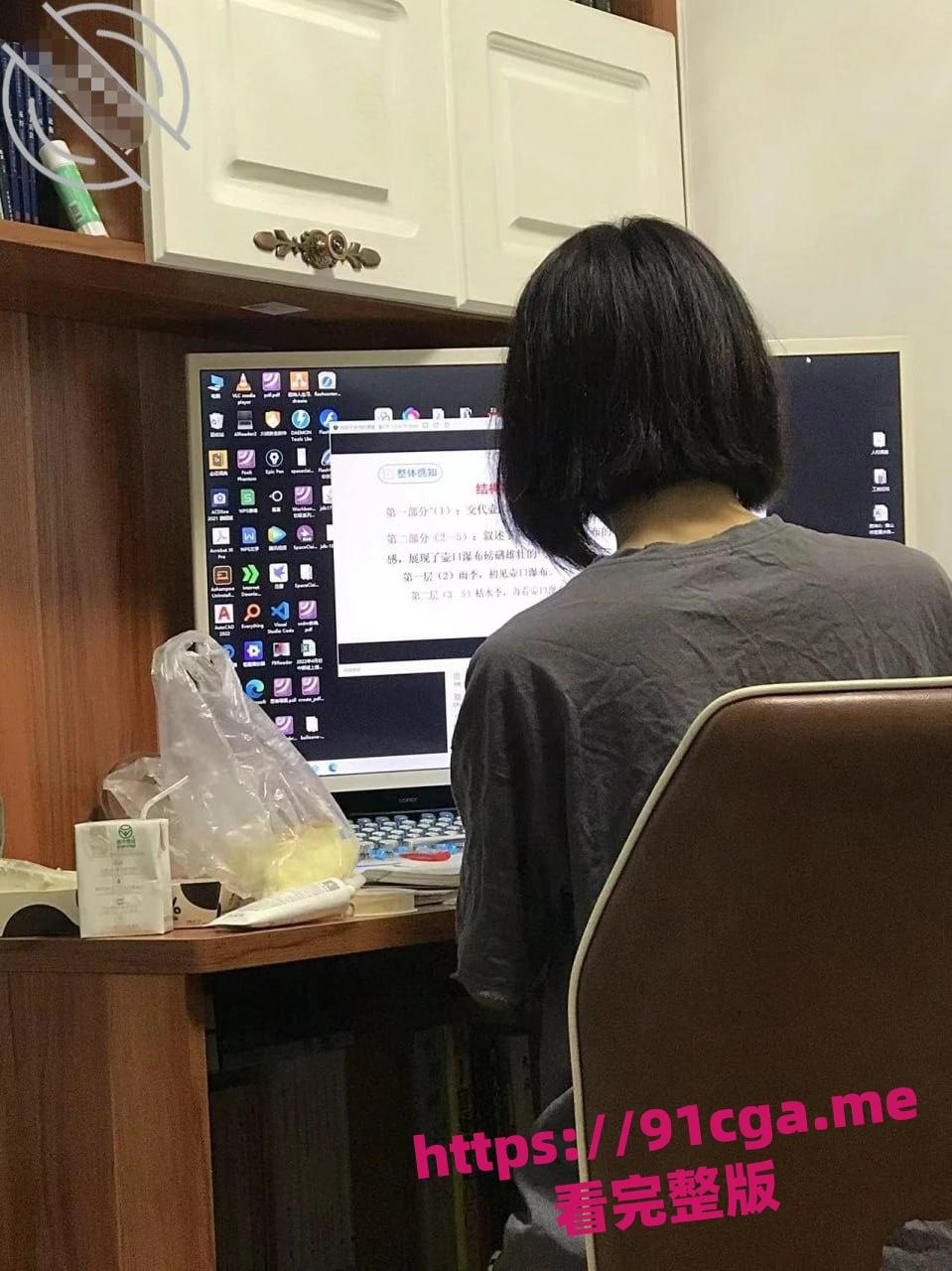 海角乱伦大神疯狂兄妹 牛逼乱伦小哥想操自己的亲妹妹-5