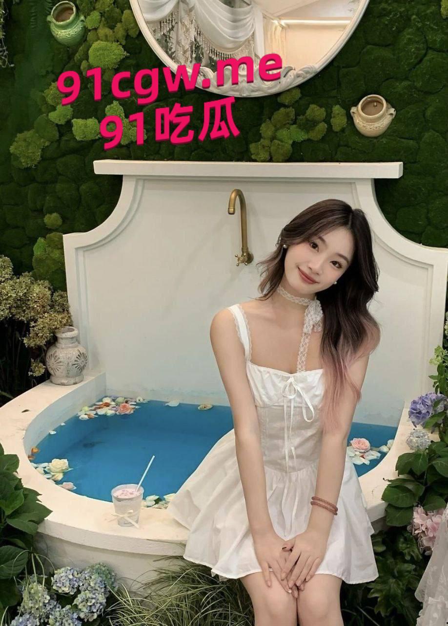 曝光浙江艺术职业学院21届高颜值女大学生曹颖被开宝马富二代轻松拿下-2