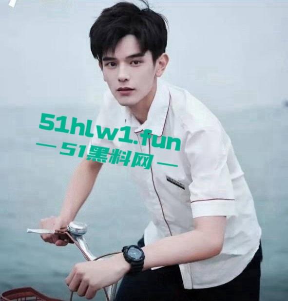 横店【玺尚酒店】逐玉剧组大瓜！三名武行轮奸一名女化妆师本来是4P淫乱闹大了变轮奸。-16