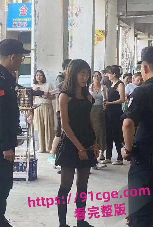 内蒙古鄂托克旗精神小妹郭安棋为爱疯狂！怒砍情敌刘筱萸头破血流！-2