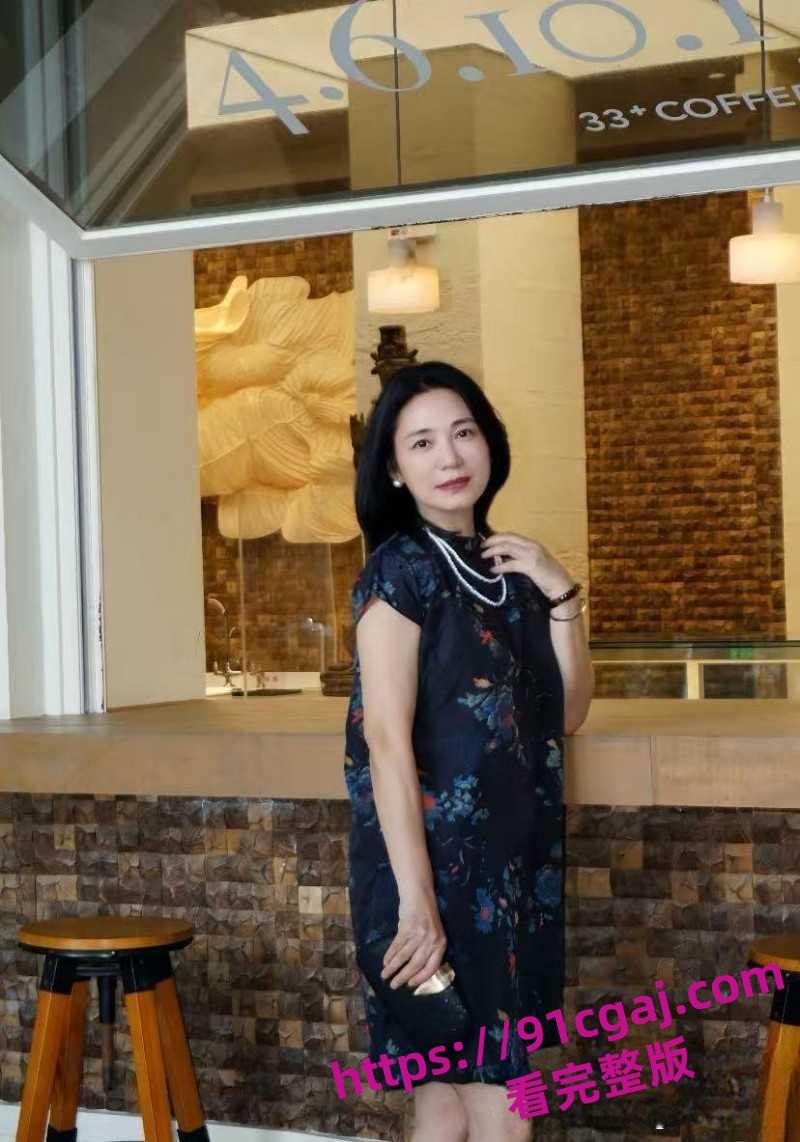 善良的小嫂子瑜伽裤搭配性感白丝白袜 后入狂顶嫂子湿滑敏感宫腔！-8