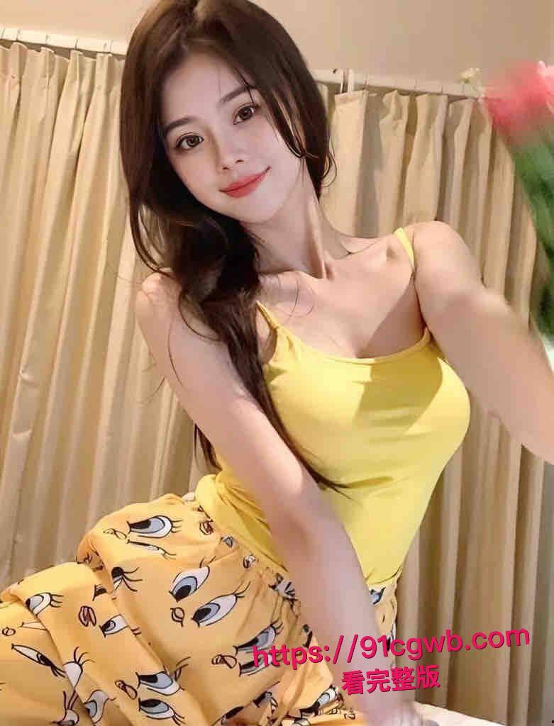 巨乳露脸小骚货唐语棠豪乳狂甩，骑乘女上位骚扭大屁股，换后入时肥臀夹鸡吧更紧，乳波臀浪操到床塌！-8