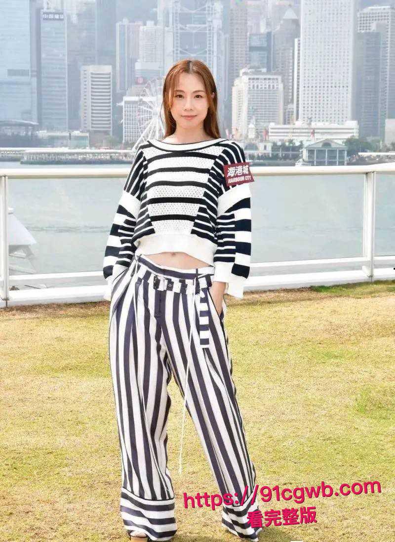 香港男歌星苏永康被实锤婚内出轨嫩版邓丽欣 刚过完结婚纪念日就精虫上脑酒店偷腥 58岁老渣男金枪不倒！-14