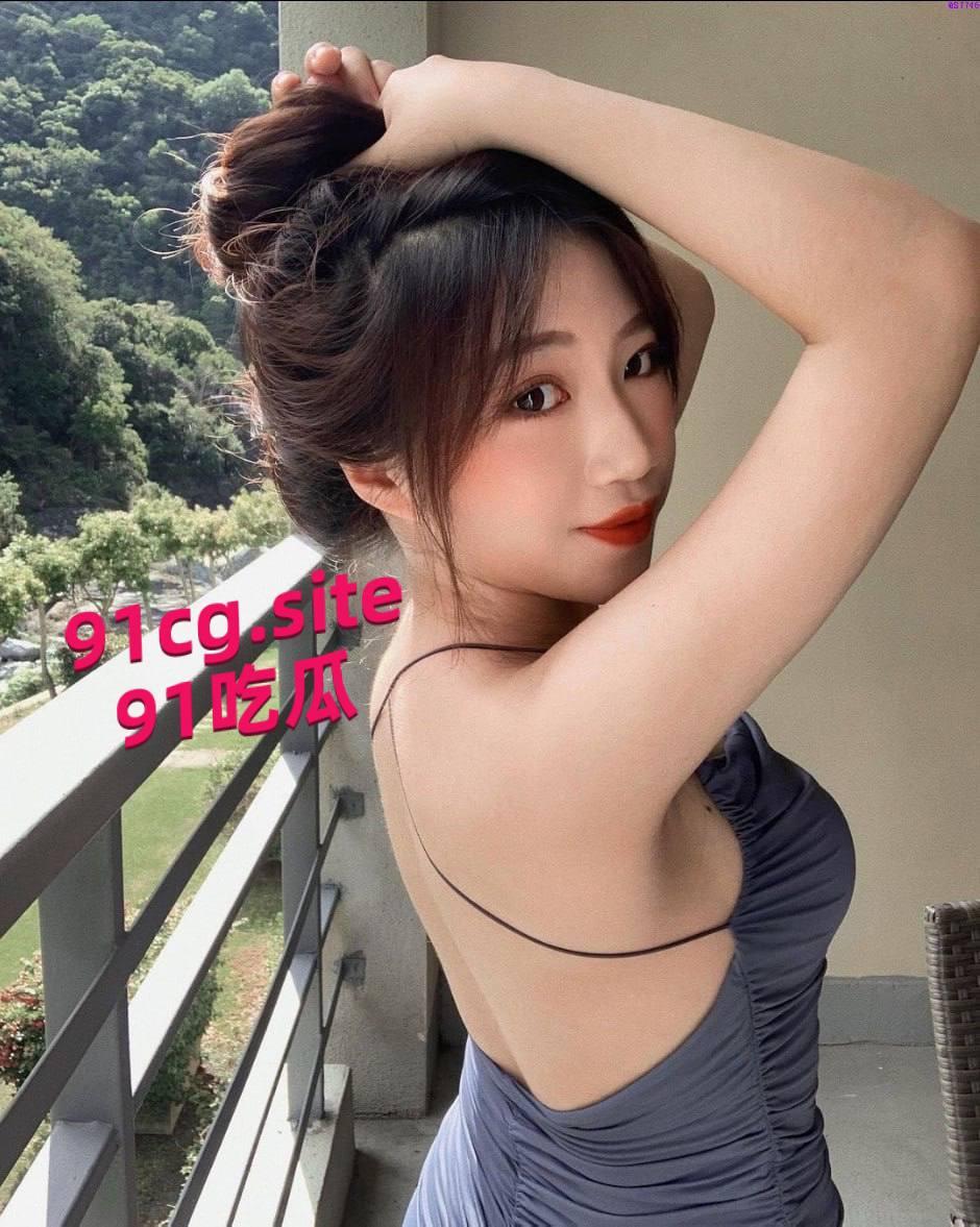 极品小网红被金主调教视频流出，在床上和水池里配合口交 潮吹-3