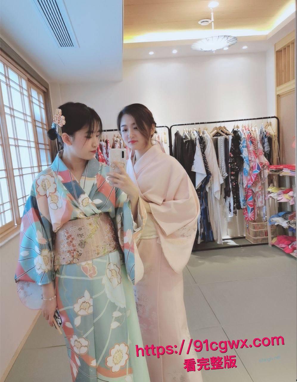 深受av影响，抖音网红 小张不在家 决定自拍一部av献给大家！-13