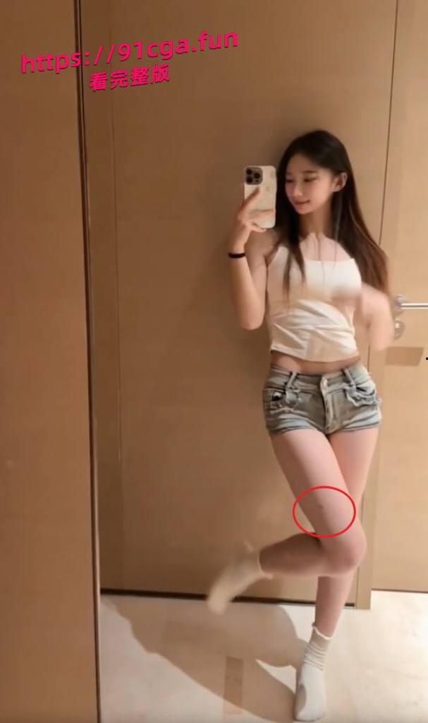 抖音百万粉丝网红六六酱再掀风波！真实身份被扒 背后竟是微密圈人气网黄 888门槛福利流出-4