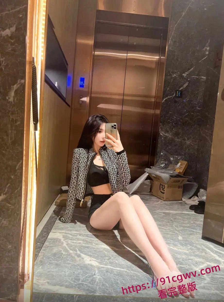 抖音80w粉丝网红呼呼zy金主爸爸私密视频曝光-5