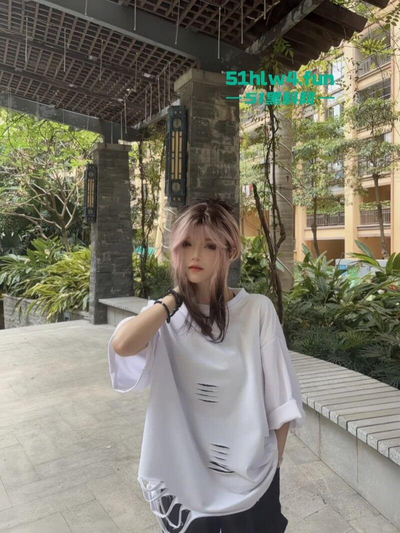 抖音coser小网红twenty-被曝本人【吴蝶菲】实名在约啪网站上约炮，求金主爸爸包养！-8