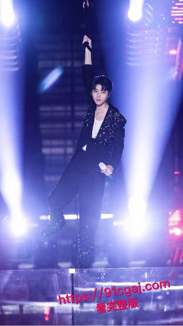 大瓜！王俊凯与经纪人杨柳不雅视频疑流出，七年纠葛藏多少秘密？-8